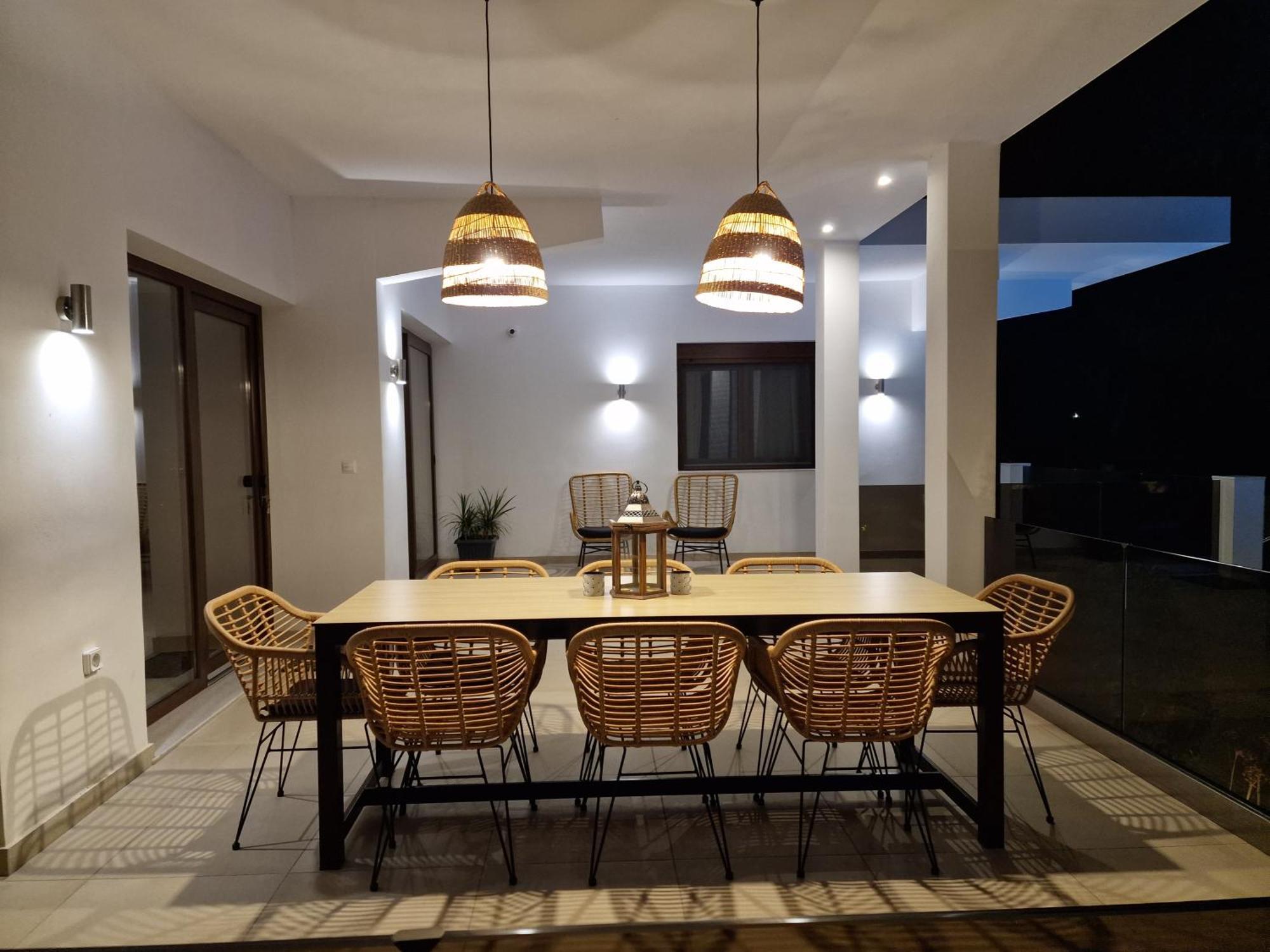 Luxury Villa Anemone With Private Pool 파스티다 외부 사진